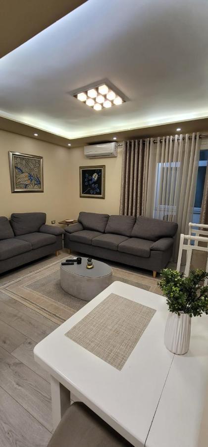 New Bazar Luxury Apartment Tirana Exterior foto
