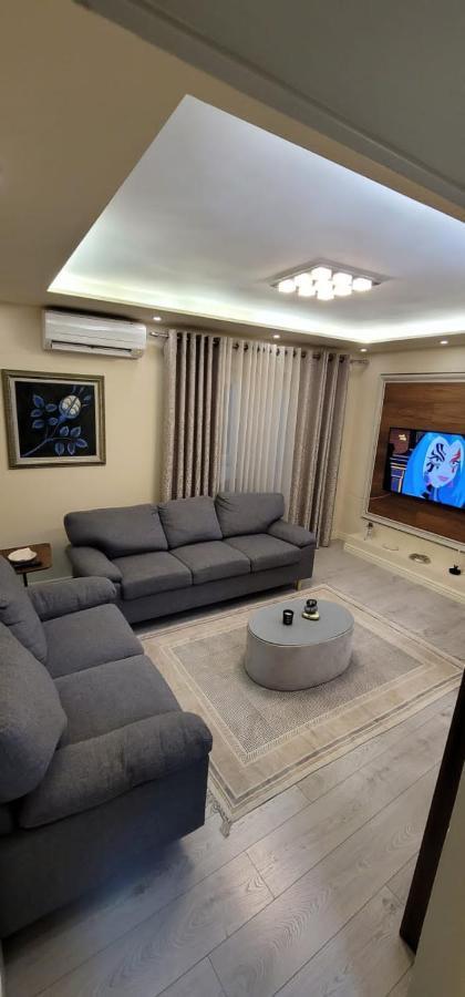 New Bazar Luxury Apartment Tirana Exterior foto